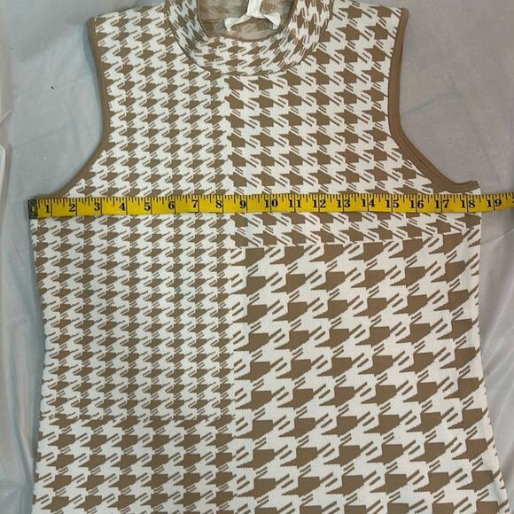 Houndstooth mock neck sleeveless top size M NWT - Picture 10 of 16